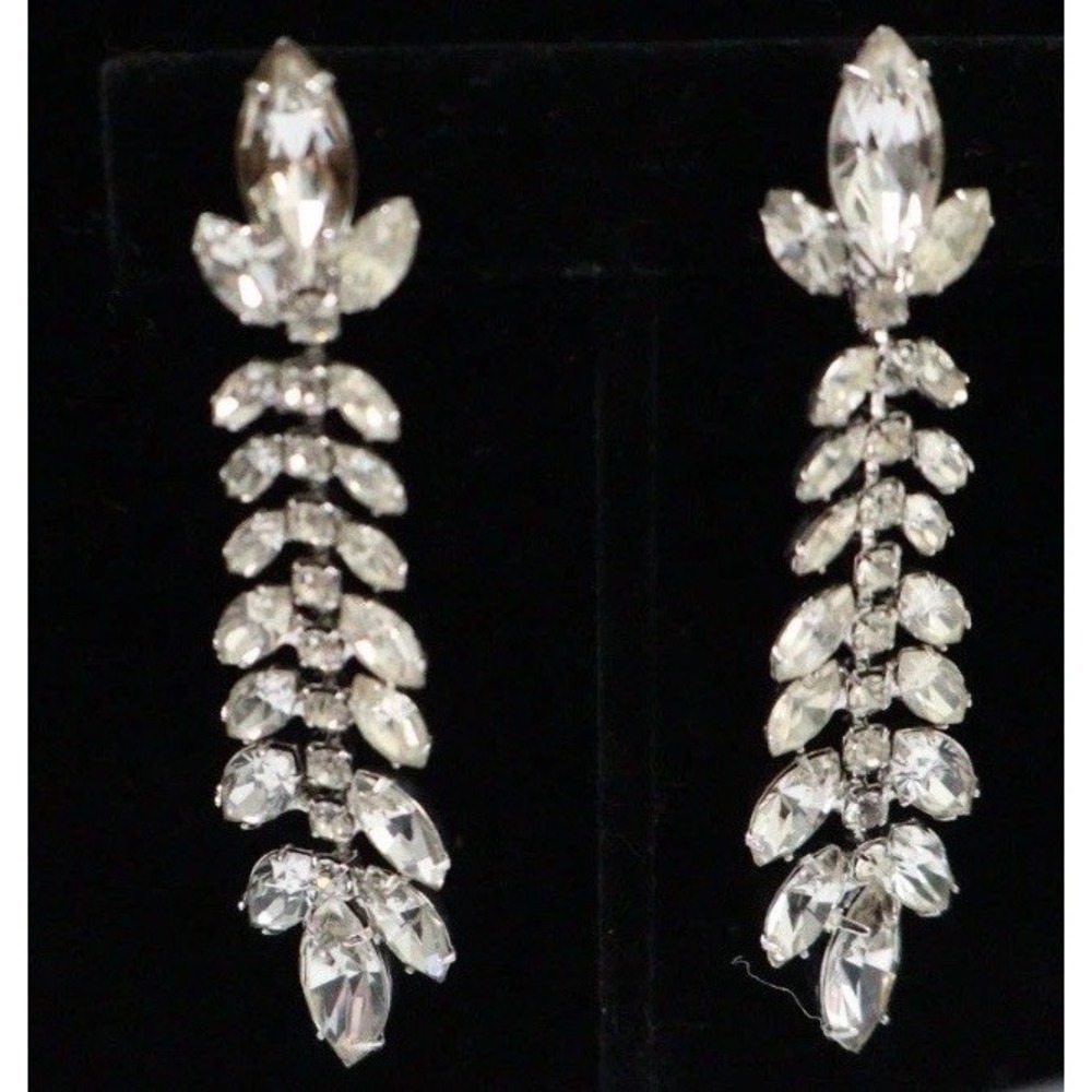 VTG Weiss MCM Clear Crystal Waterfall Dangle Drop Clip Earrings